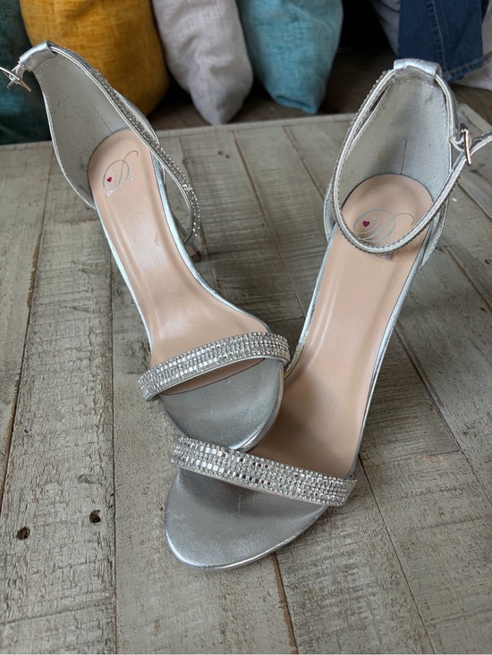 Delicious Shoes - Delicious Silver Crystal-Embellished Open-Toe Ankle-Strap Heels